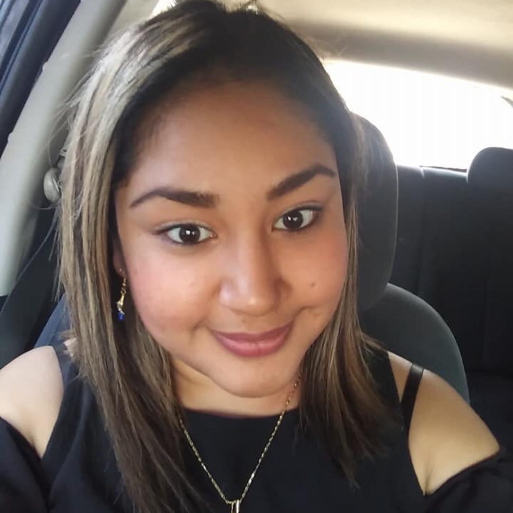 Meet your Posher, Araceli